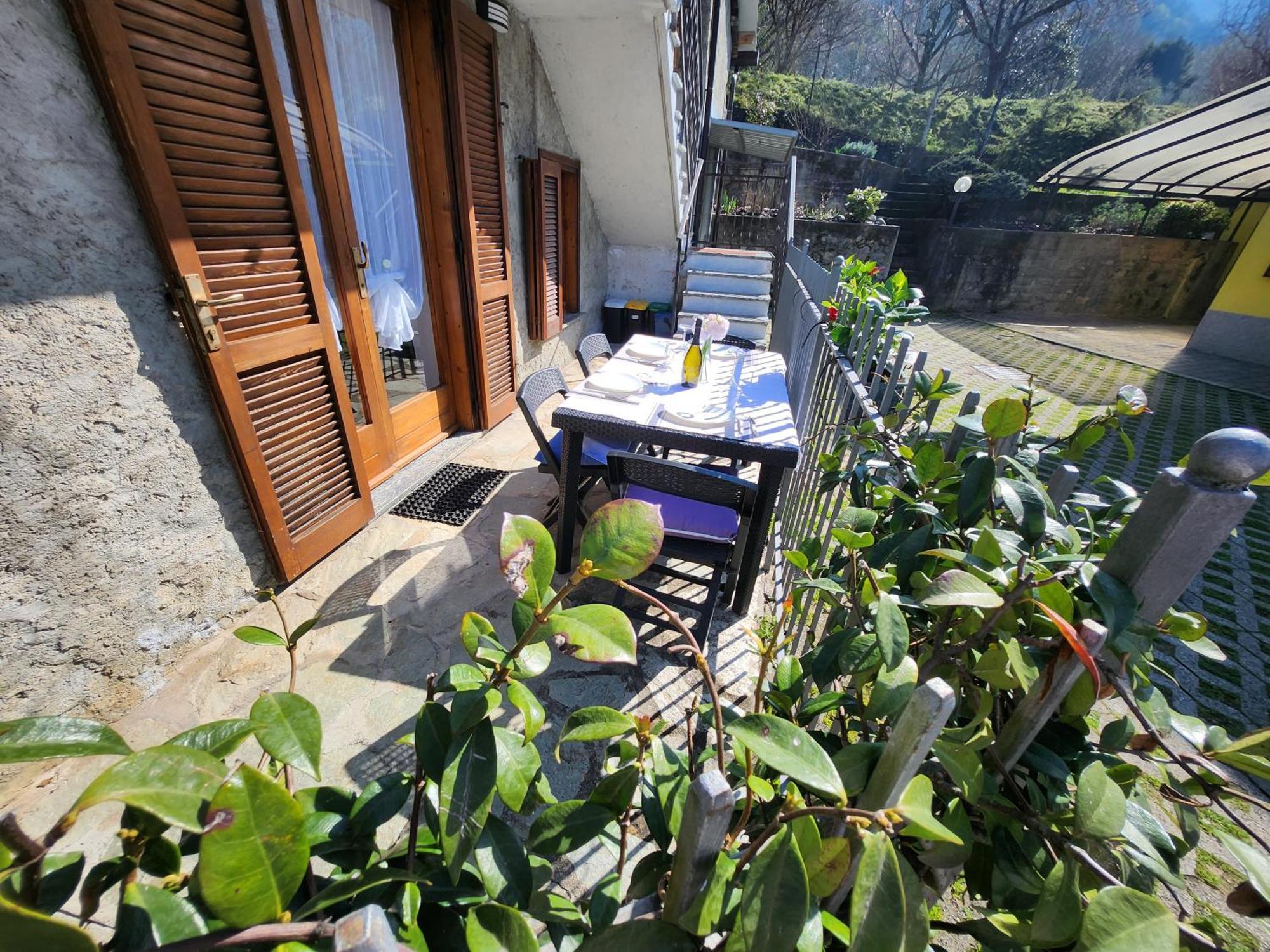 Laura'S Cottage With Lake View, Detached, 5 Kilometers From Varenna 리에르나 외부 사진